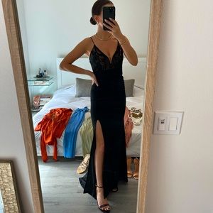 HELLO MOLLY Black Lace Evening Gown US 4